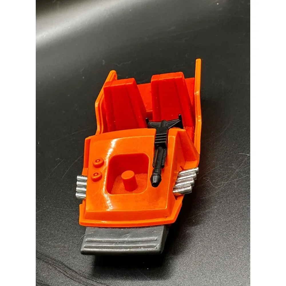 Vtg 1985 1980’s M.A.S.K. Orange Gator Hydroplane boat with gun‎ accessory Kenner